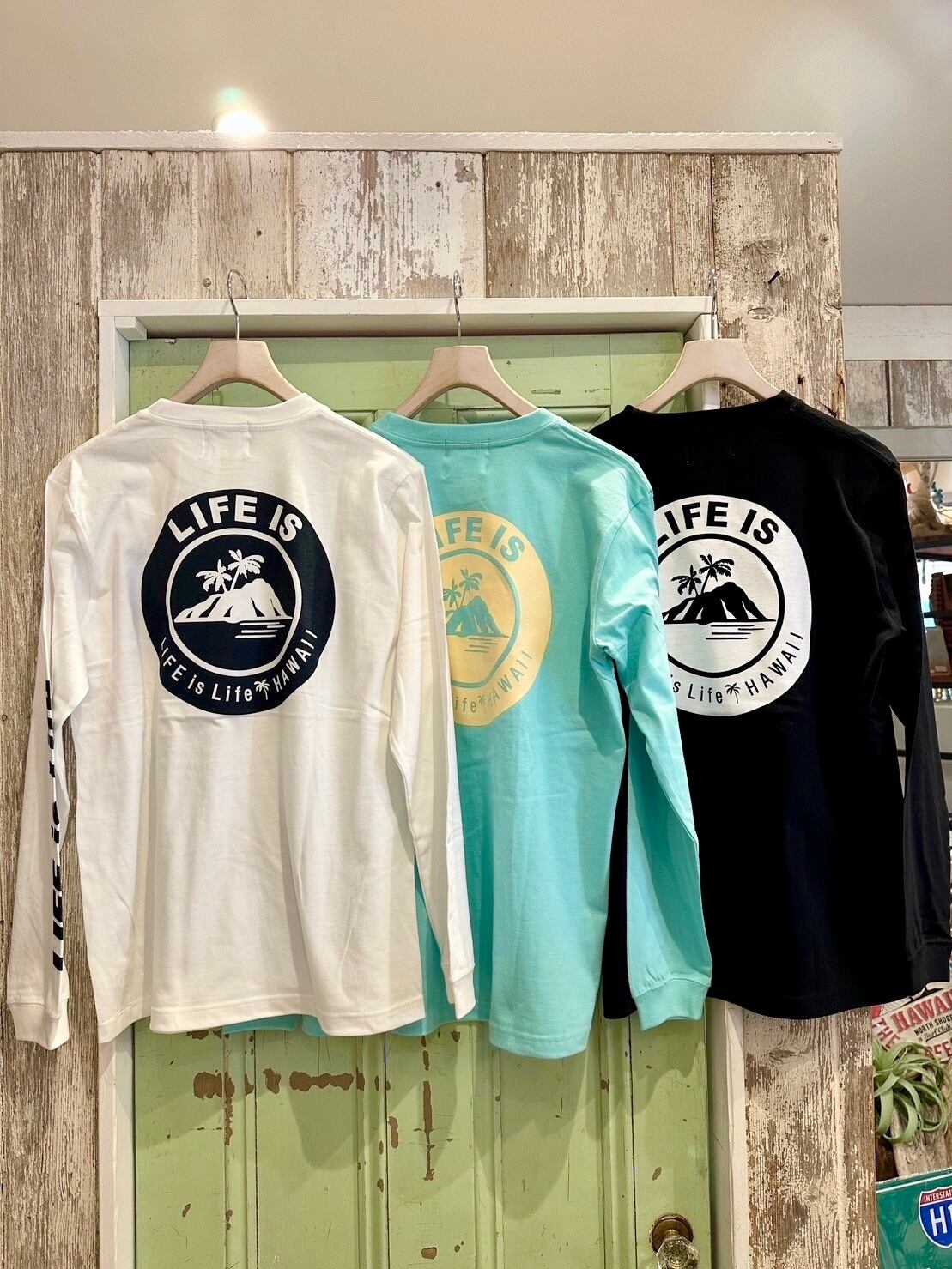 LIFE is life HAWAIIスポーツロンT ¥6,990+tax(¥7,689)