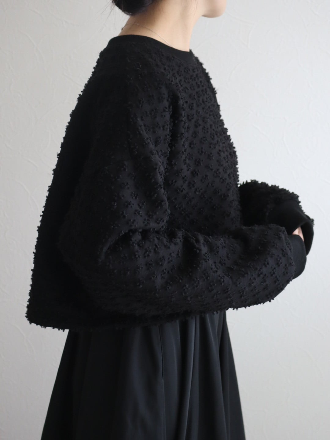 sugar puff sweat (black)