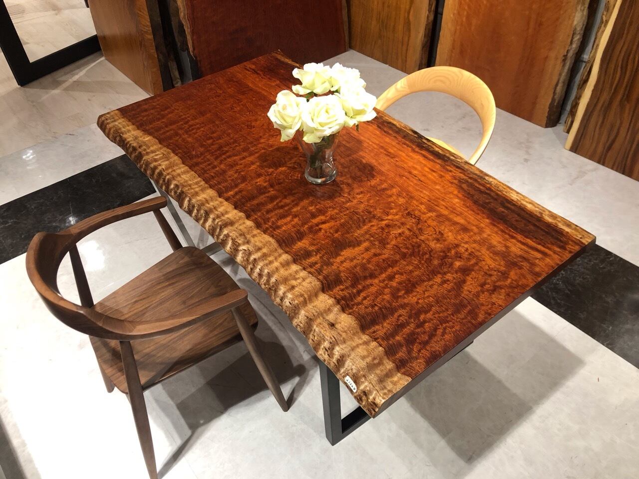 大塚家具 ダイニングテーブル BGテーブル ブビンガ 大塚家具 
