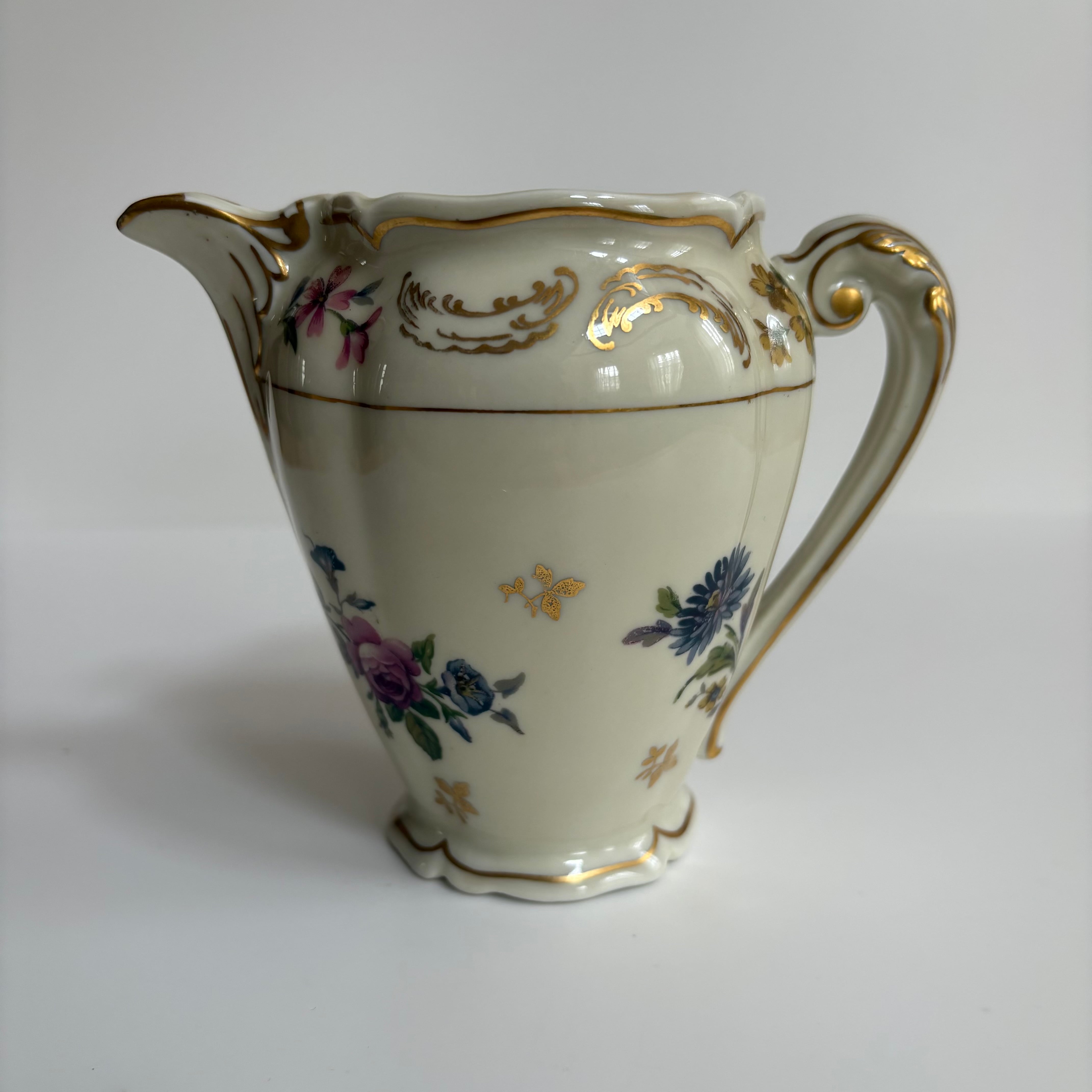 ロワイヤルリモージュ クリーマー（優雅な金彩装飾／ROYALE LIMOGES