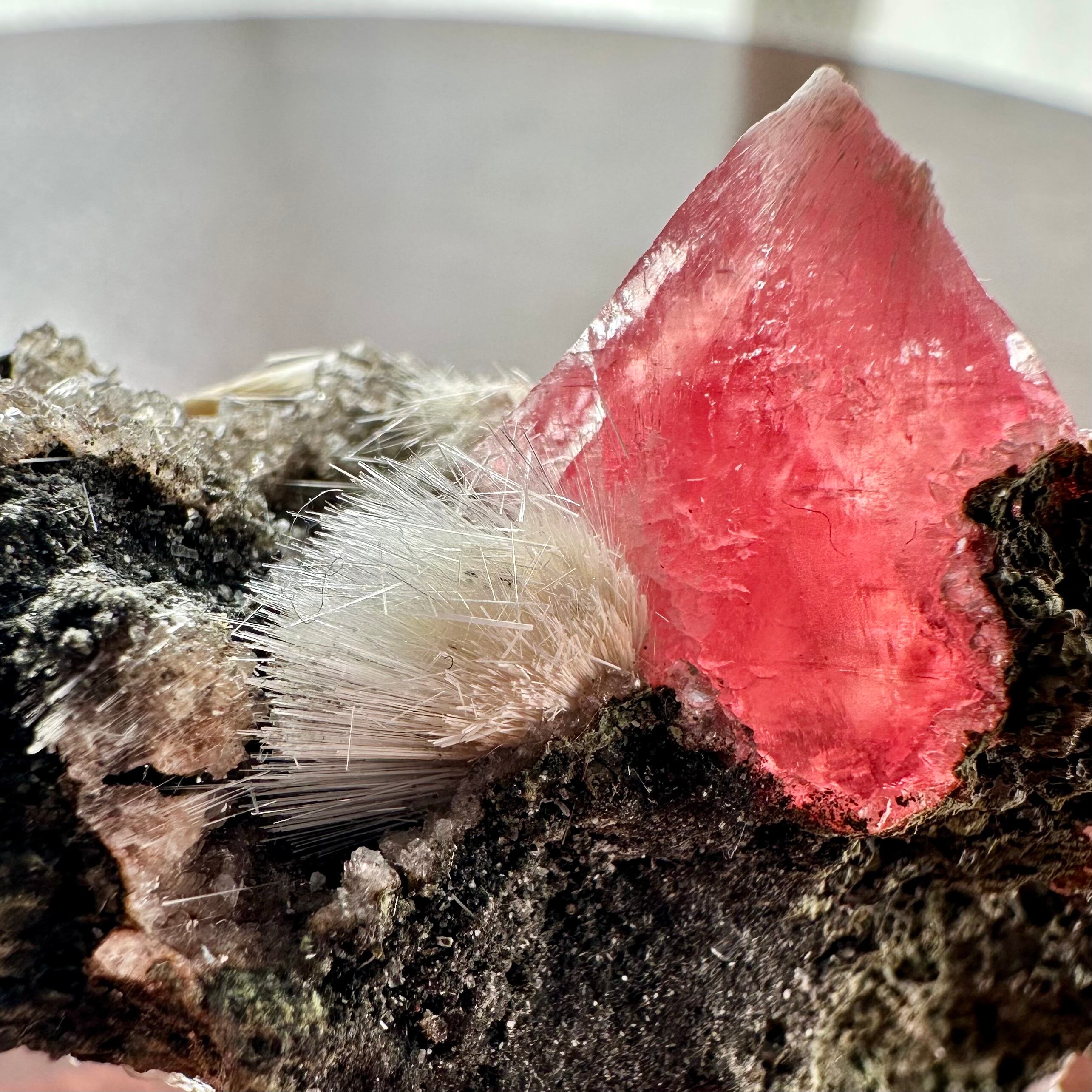 カルサイト / メソライト【Calcite with Mesolite】インド産 | PEANUTS