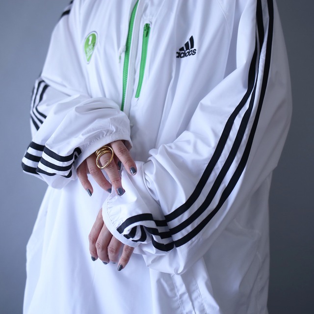 "adidas" over silhouette good coloring half-zip parka
