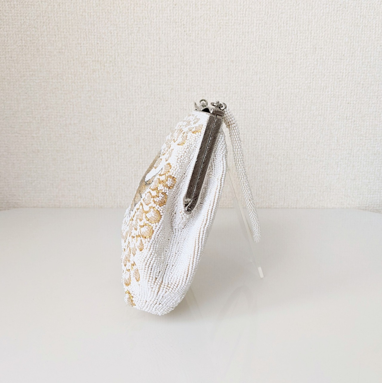 Vintage】ビーズ刺繍バッグ Beaded Bag 白×金 孔雀の羽 パーティー 