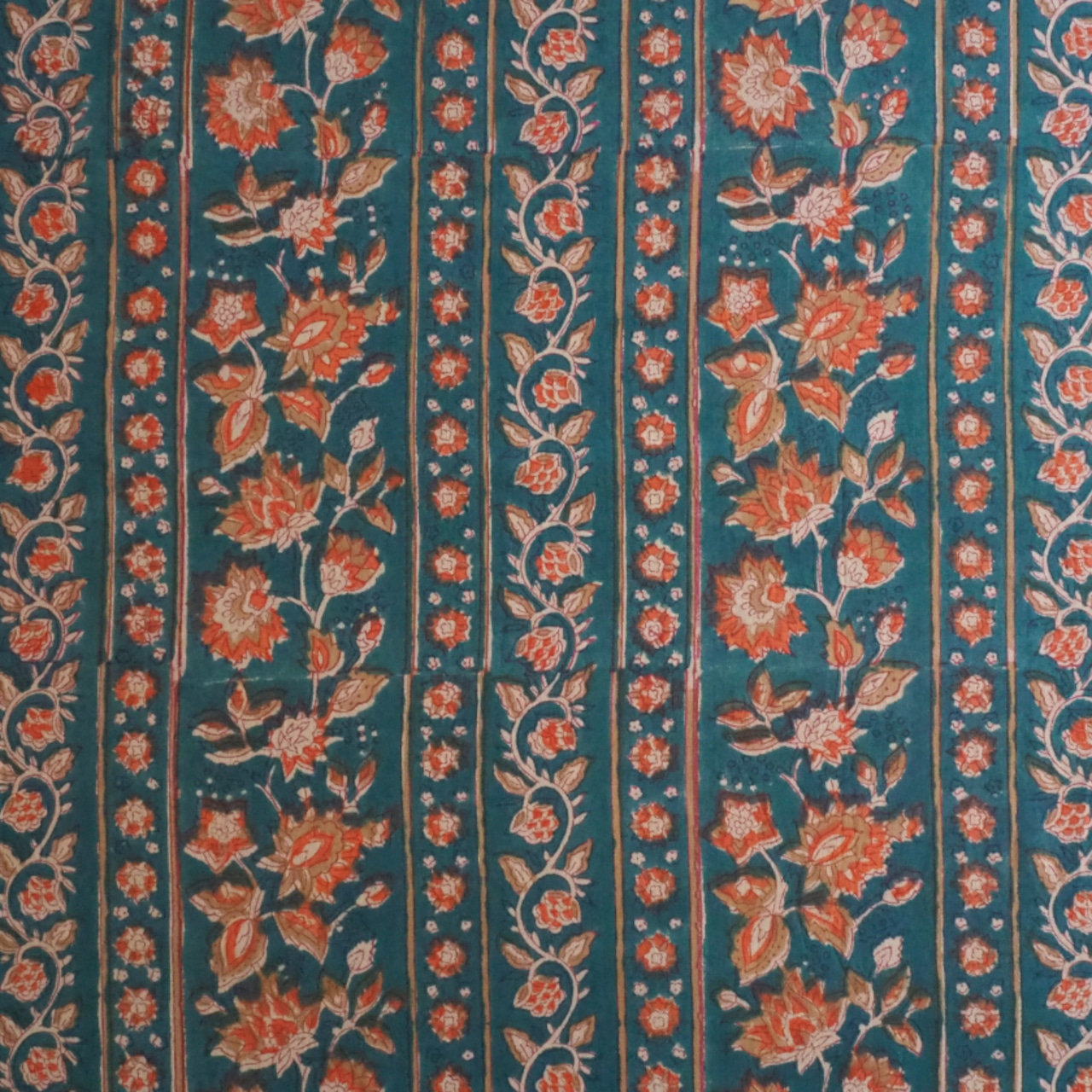 ブロックプリント生地【50cm単位】インド綿 ストライプ/花柄 グリーン×黄土色×オレンジ #57227-GR2