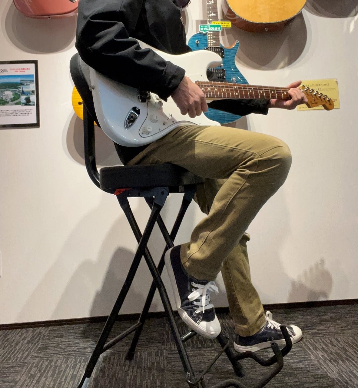 1台2役のおしゃれな椅子】FENDER / 351 STUDIO SEAT 椅子 インテリア