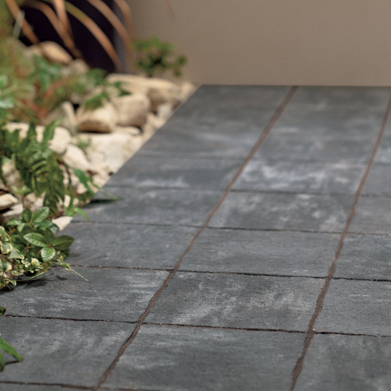 カルムペイブ CALMPAVE