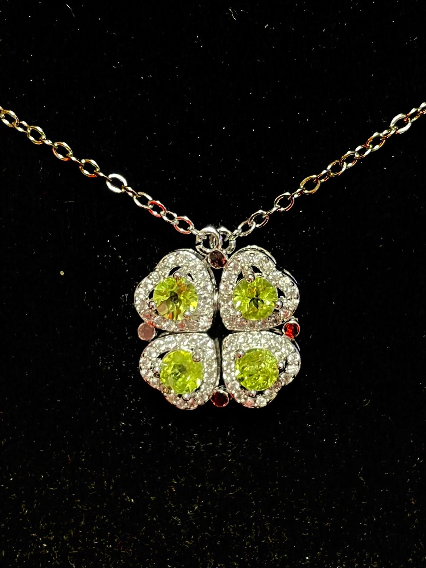 2) ファッション・アクセサリー「ペリドット」2WAYペンダント