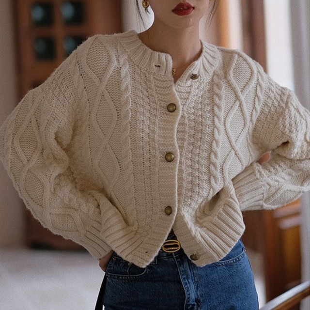 retro twister sweater