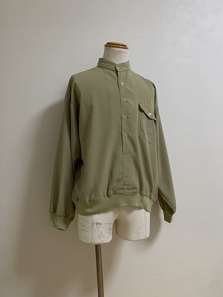 1980~90's Embroidery Design No Collar Pullover Shirt