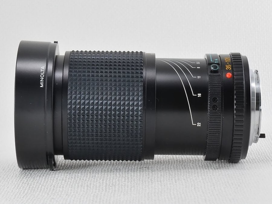 ミノルタフィルムカメラ2台➕付属レンズ➕SIGMA35-105㎜レンズ