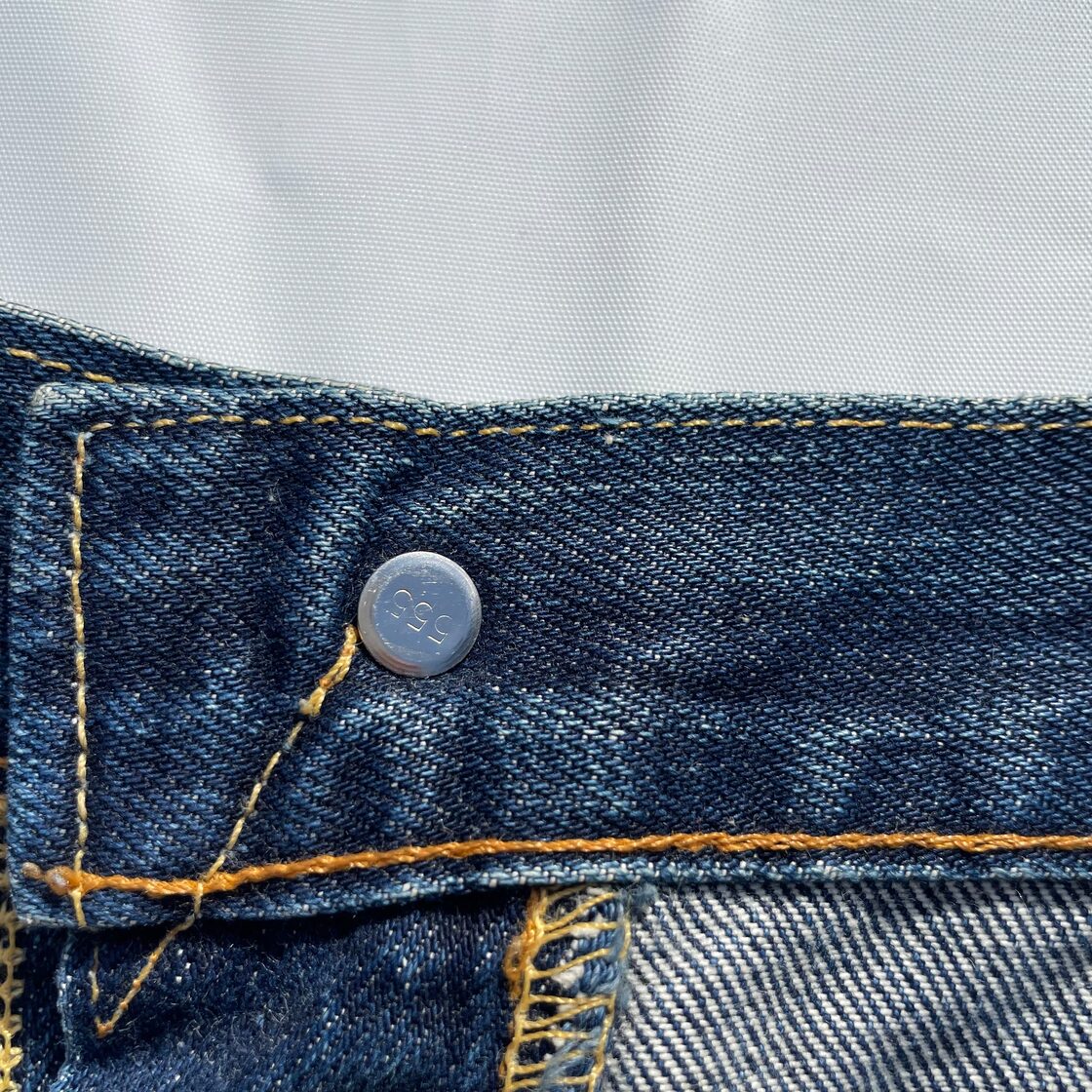 00