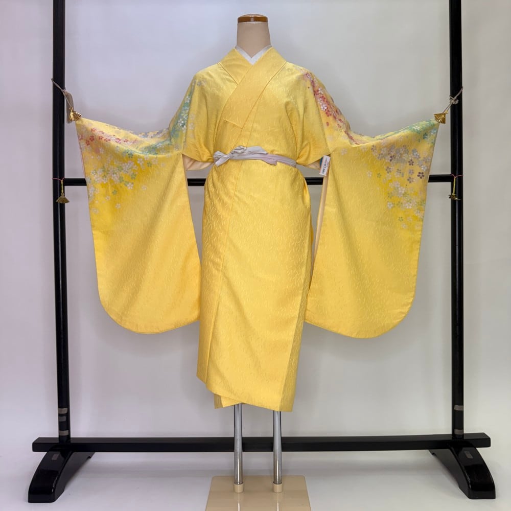 二尺袖 単品 卒業式着物 黄色 裄68.5cm Lサイズ 袴用着物 化繊 中古 5822