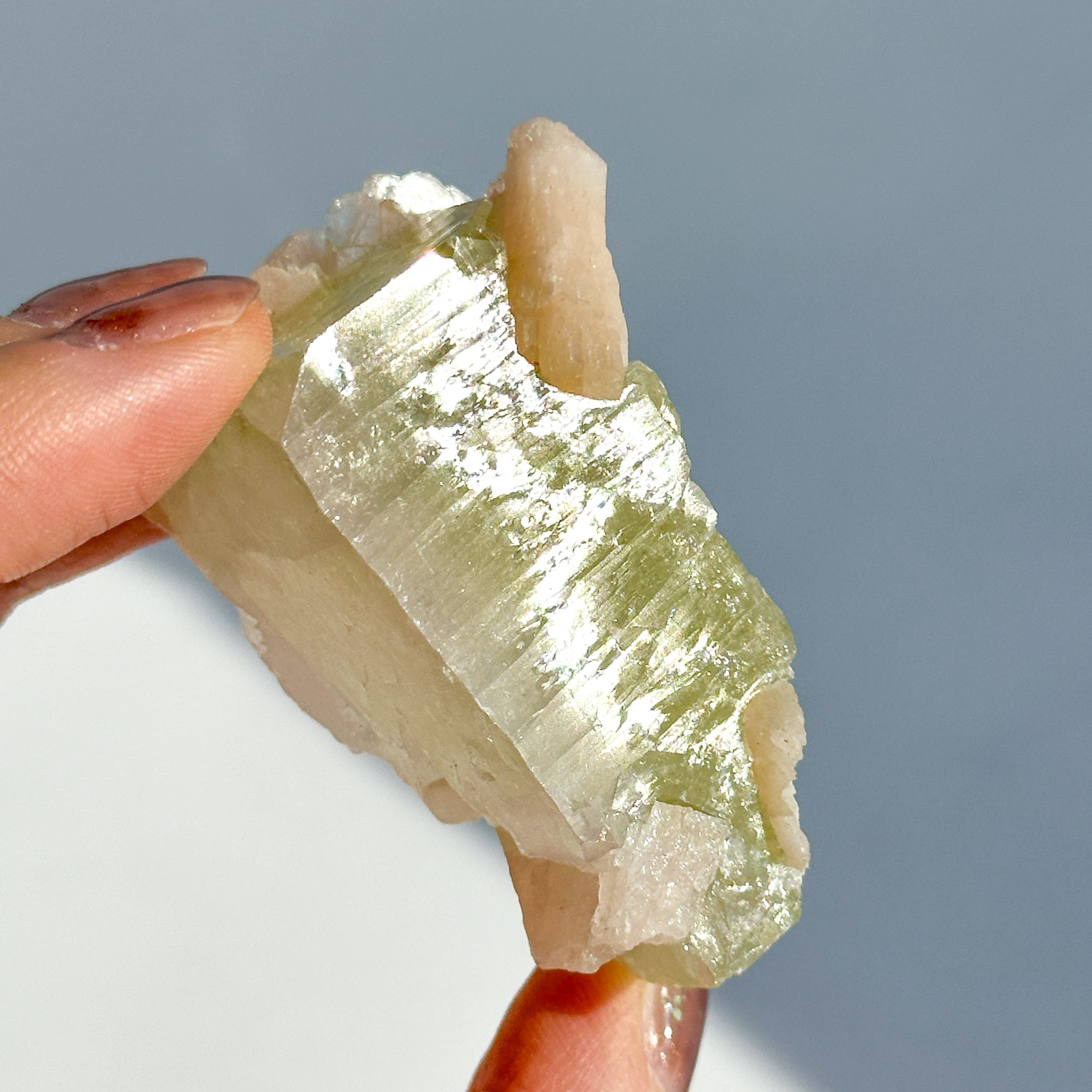 グリーンアポフィライト＆スティルバイト 12◇ Green Apophyllite