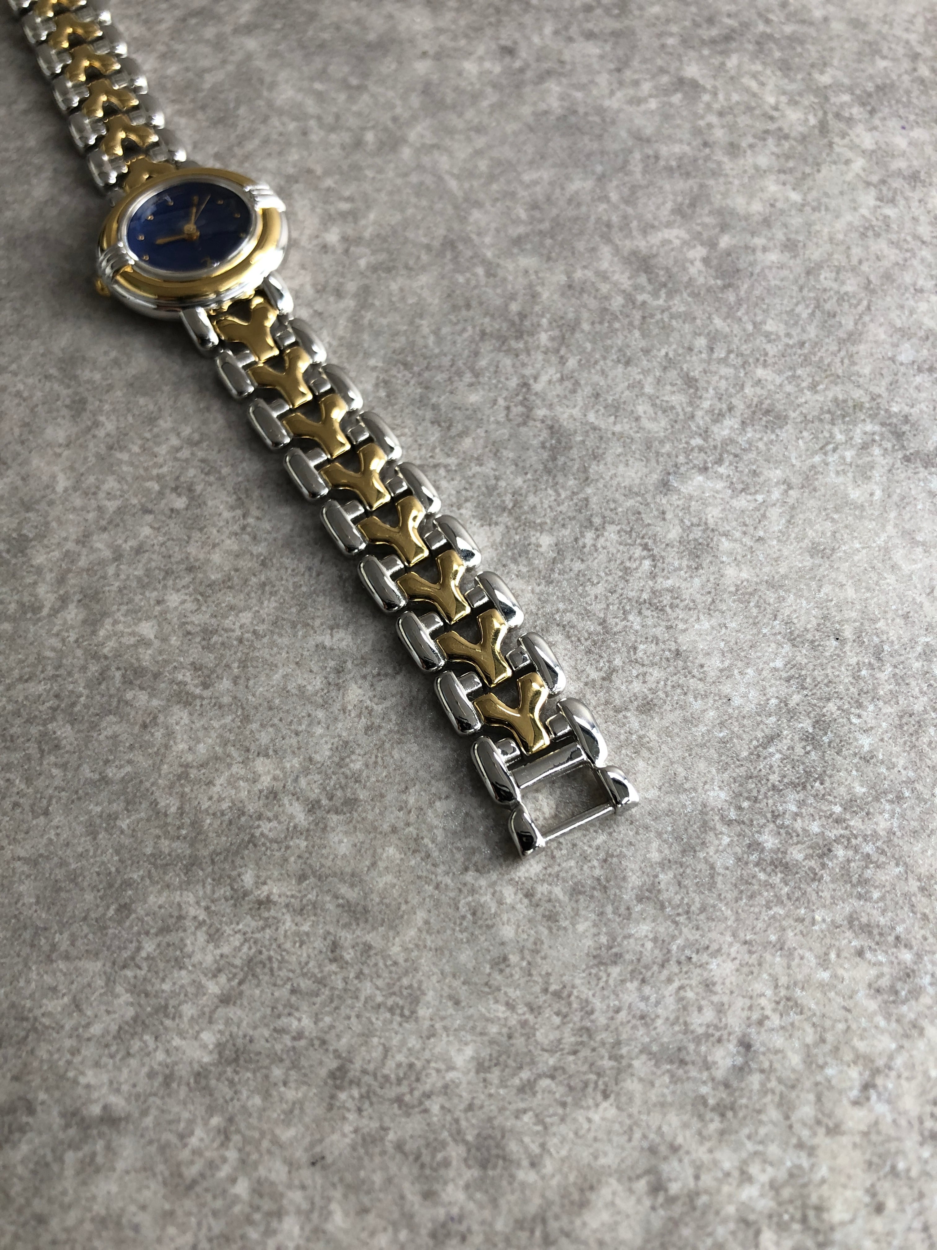 し*く様 yvesSantLaurent ビンテージSG 未使用超美品 Yves Saint Laurent イヴ・サンローラン 腕時計 シルバー×ブラック YSL