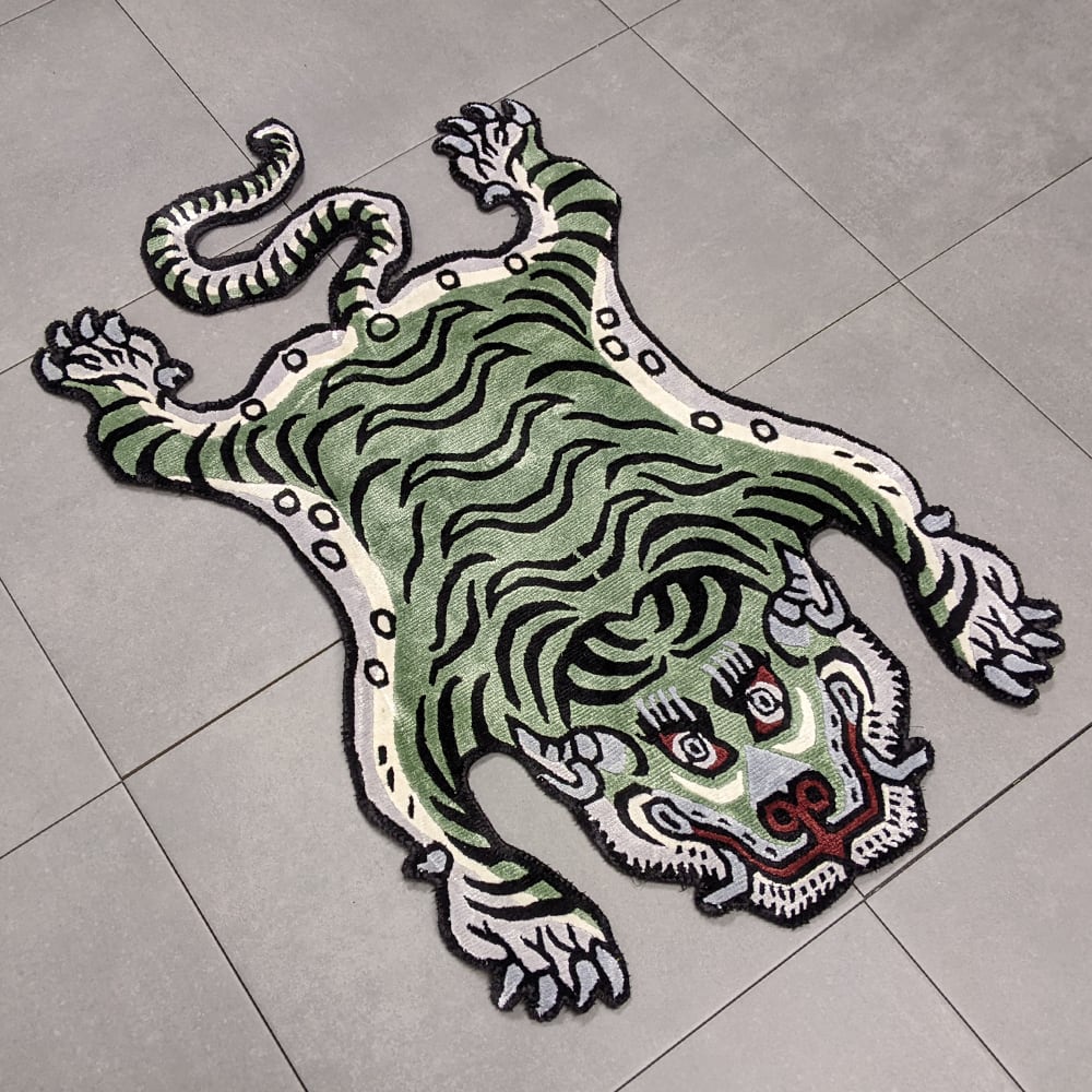 チベタンラグ　グリーン　シンプル Tibetan Tiger Rug (Sサイズ シルク フォレストグリーン 061) チベタン