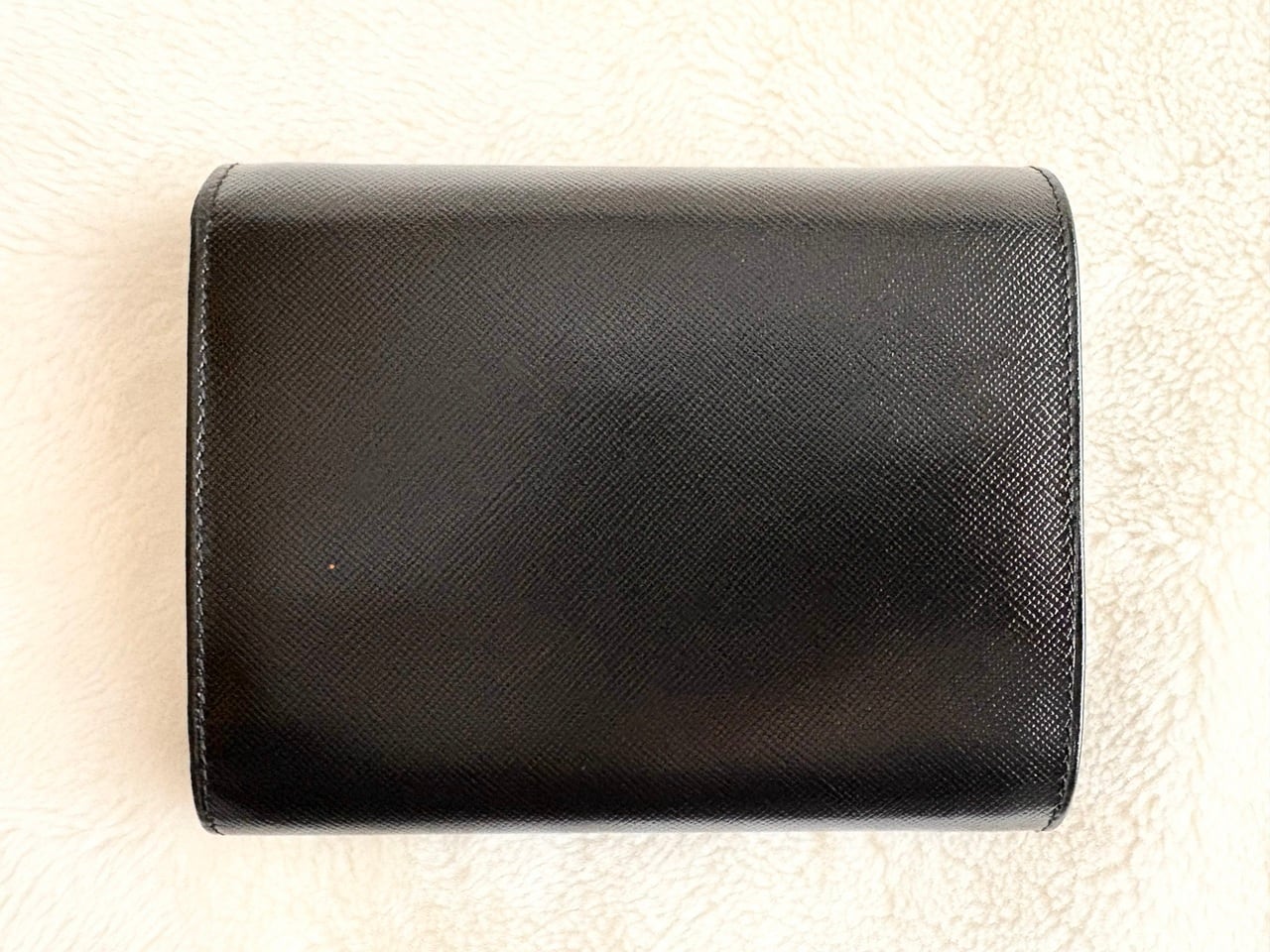 PRADA ブラック 三つ折り財布 M170A PORTAFOGLIO PRADA Saffiano M170A leather wallet BLACK MADE IN ITALY | AFTER DARK
