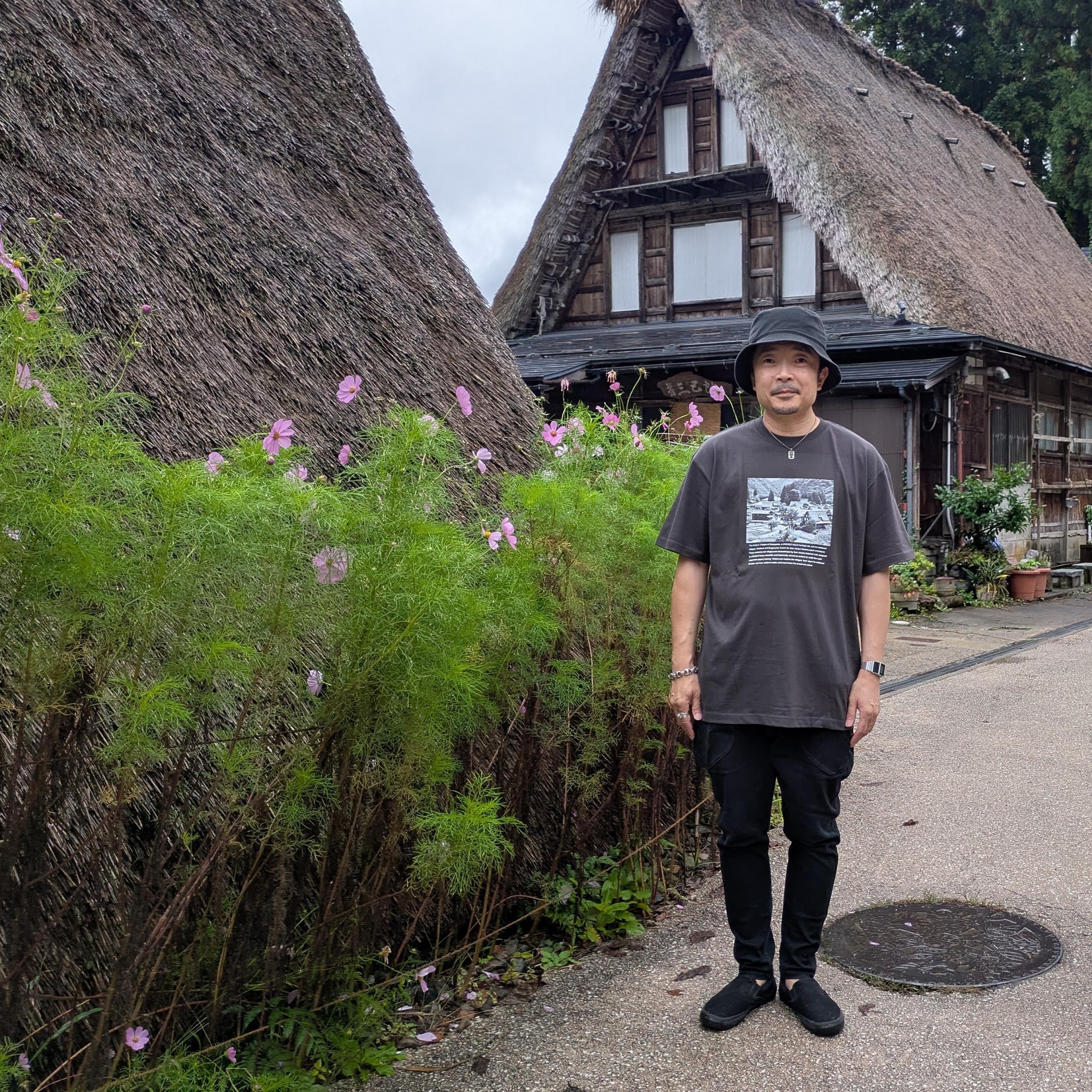 富山百景シリーズ】世界遺産 五箇山Tシャツ【南砺市】 | 超B型なお店