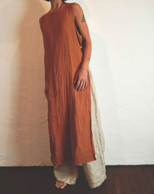 Natural-Dye Side Open Long Top