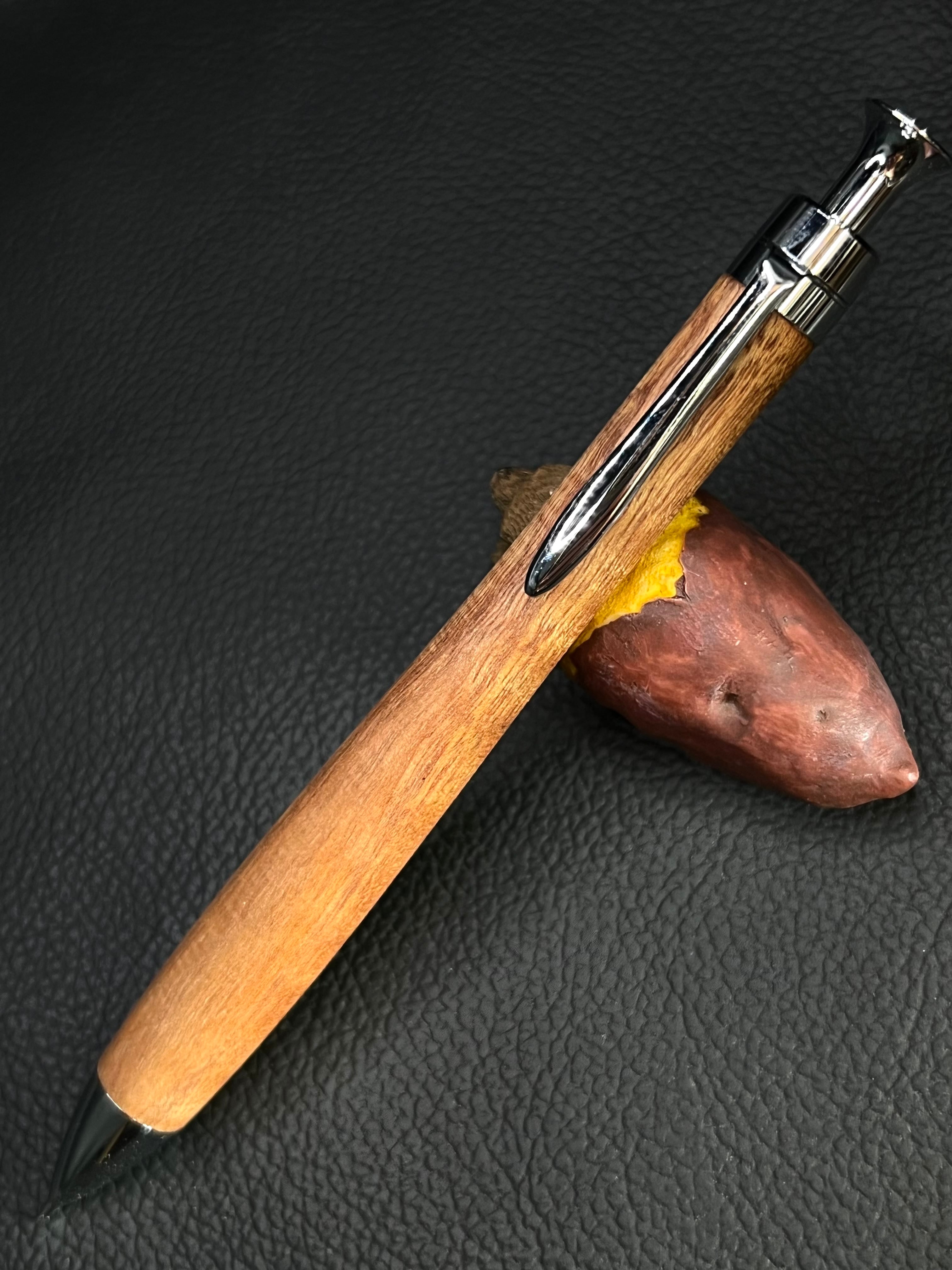 12 極上＋花梨瘤 赤青 ボールペン | こぶた工房