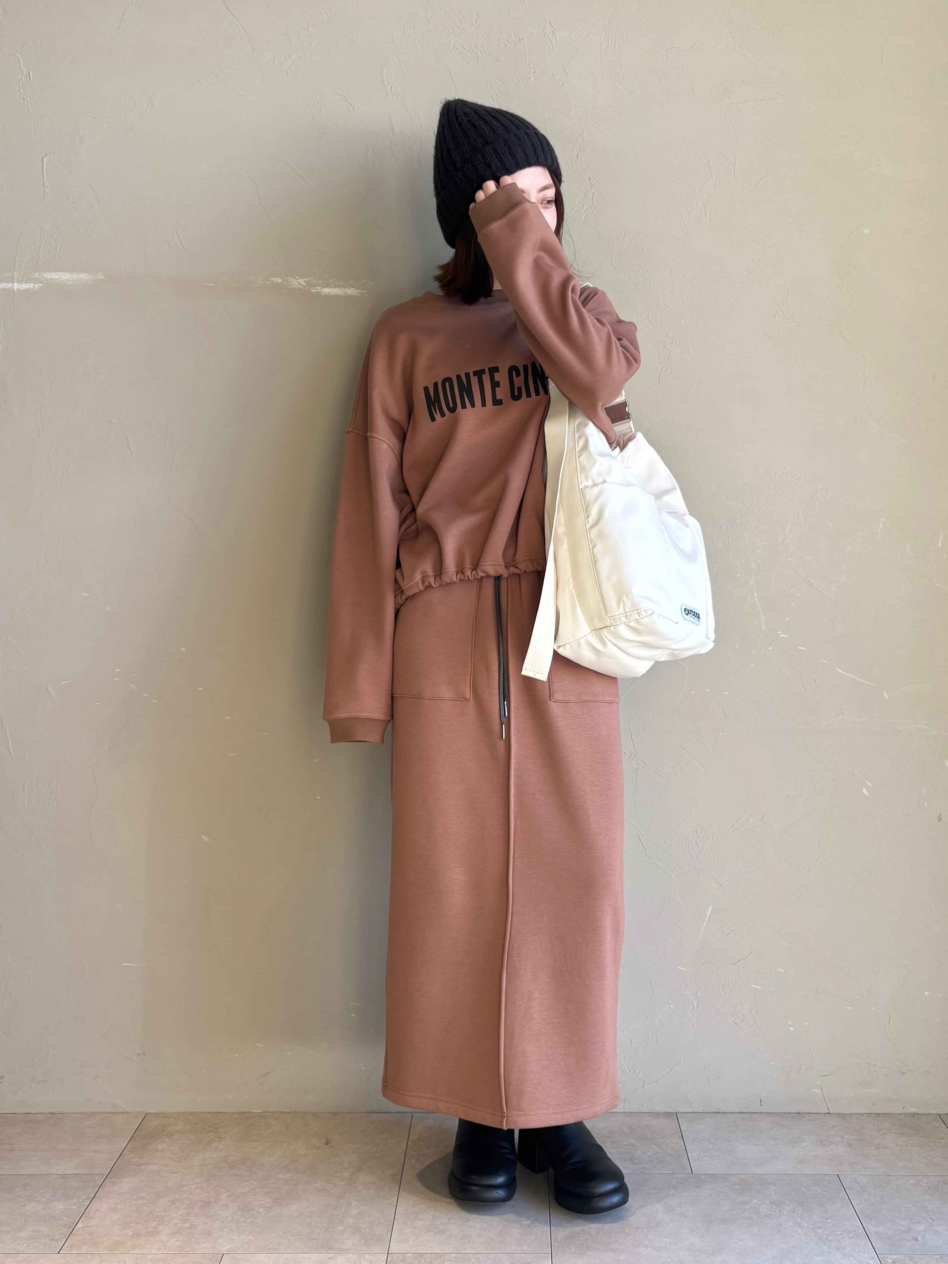 Mari.aaape様専用ページ【 CLOCHE 】裏起毛リバーシブルロゴプルオーバー ブラウンなどさんてん