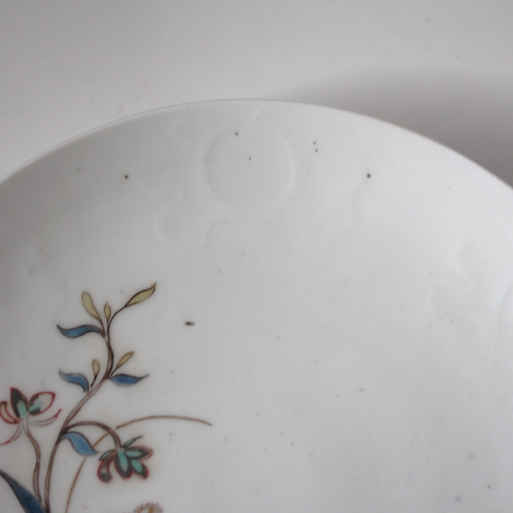 古九谷色絵花熨斗文皿 d20.2cm Ko-Kutani Enameled Dish, Design of