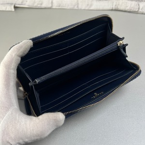 CHANEL シャネル ドーヴィル ココマーク 財布 ブルー A-13054