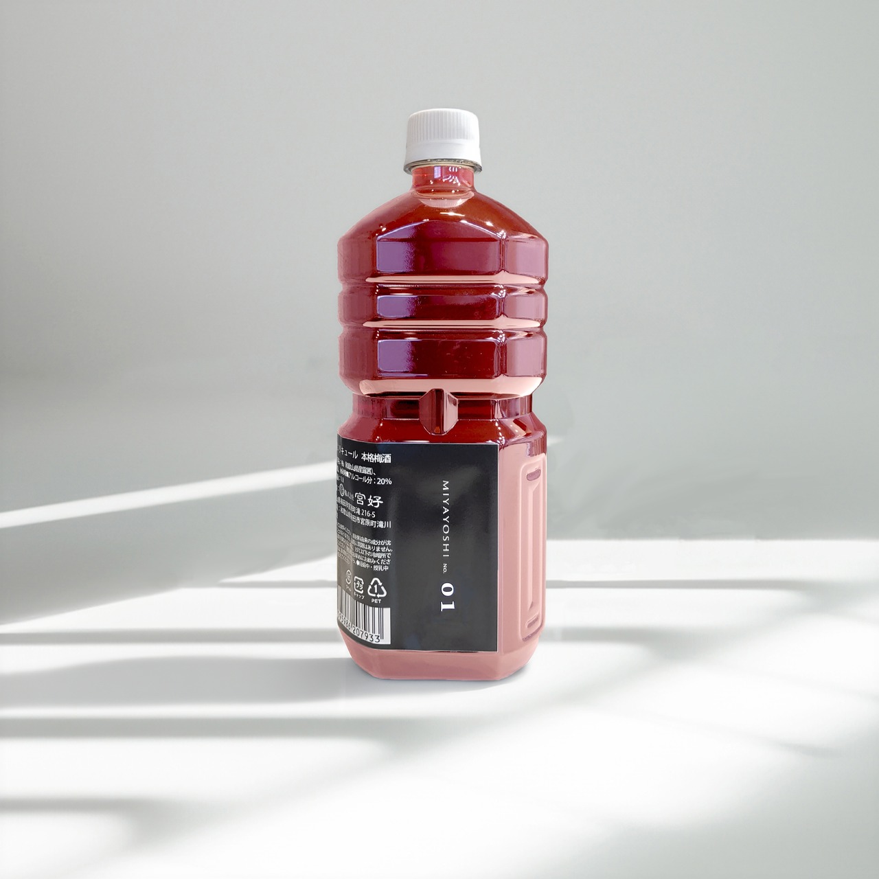 MIYAYOSHI No.01 plastic bottle