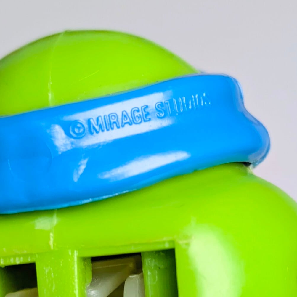 ☆ VINTAGE90' ☆【 Teenage Mutant Ninja Turtles / タートルズ ) 】『 レオナルド 』 / PEZ / ペッツ / CANDY&DISPENSER 〚アメリカン雑貨 アメトイ〛