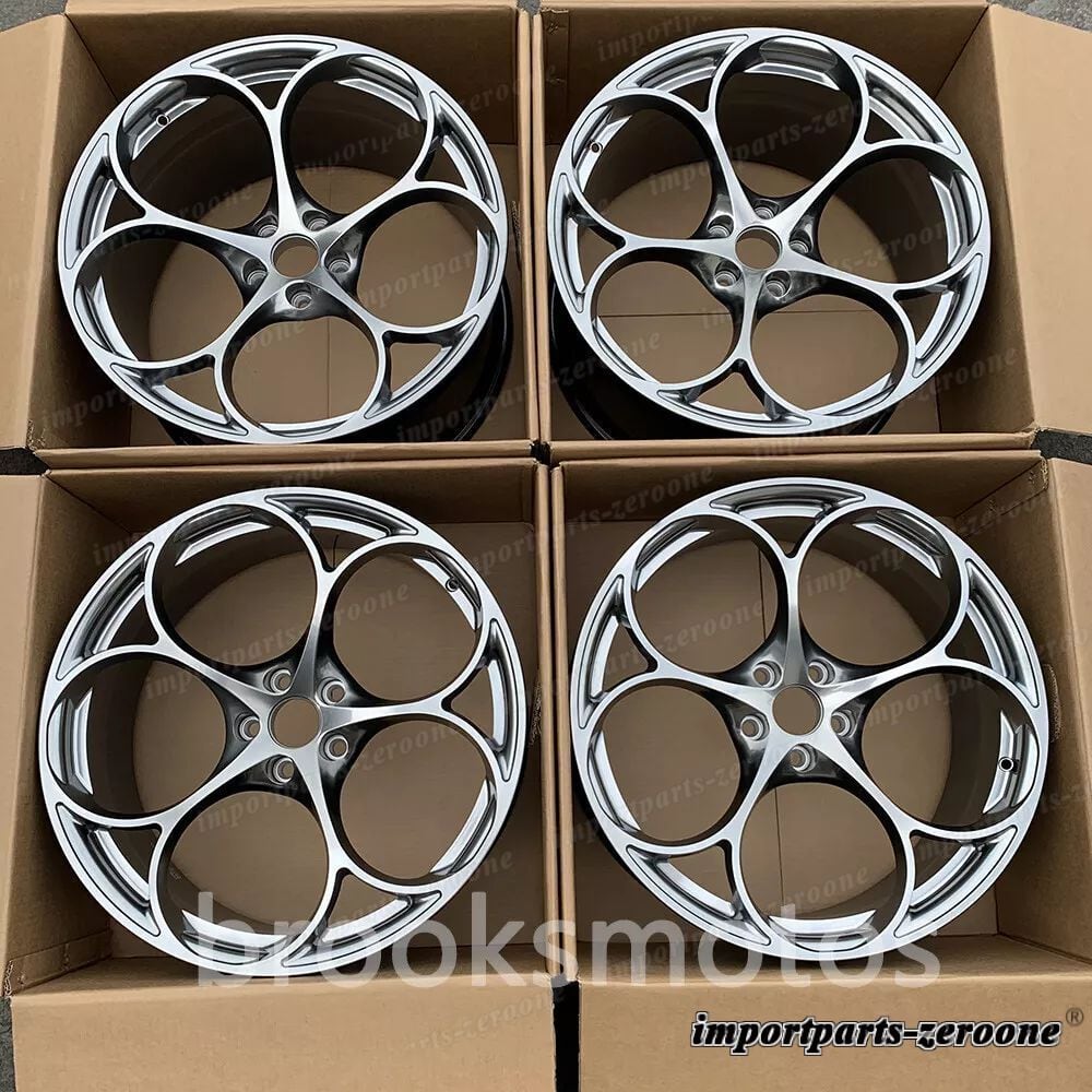 テスラモデル Y 19インチ ハイパーブラック フルフォージドホイール