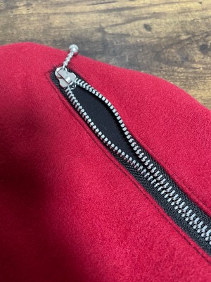 UNFINISHEDジップベレー帽レッド