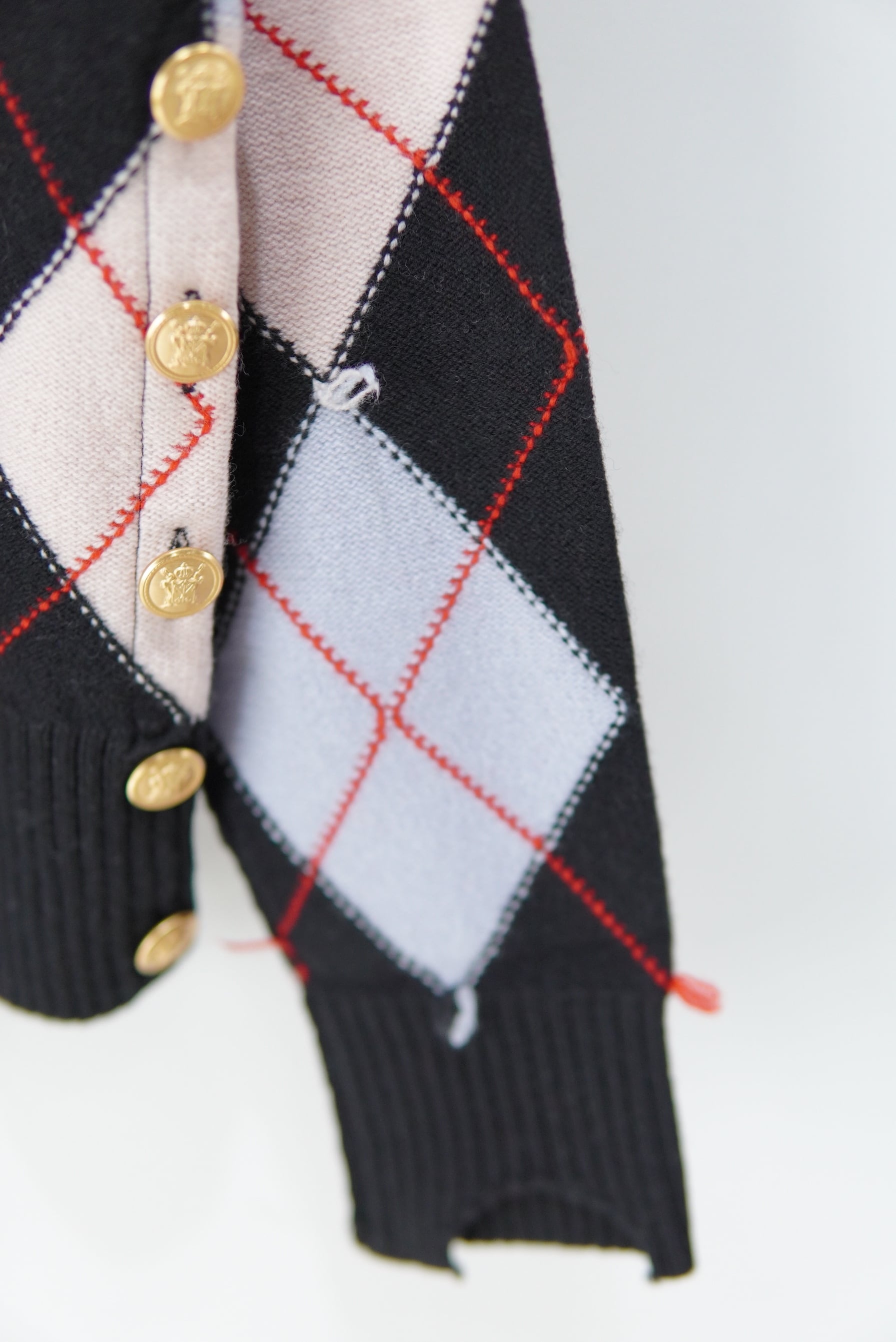 MASU / DIAMOND SCRAPED SWEATER | POETRY