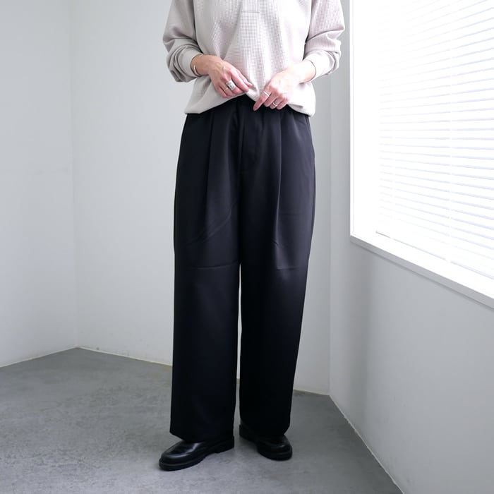 パンツ | tile