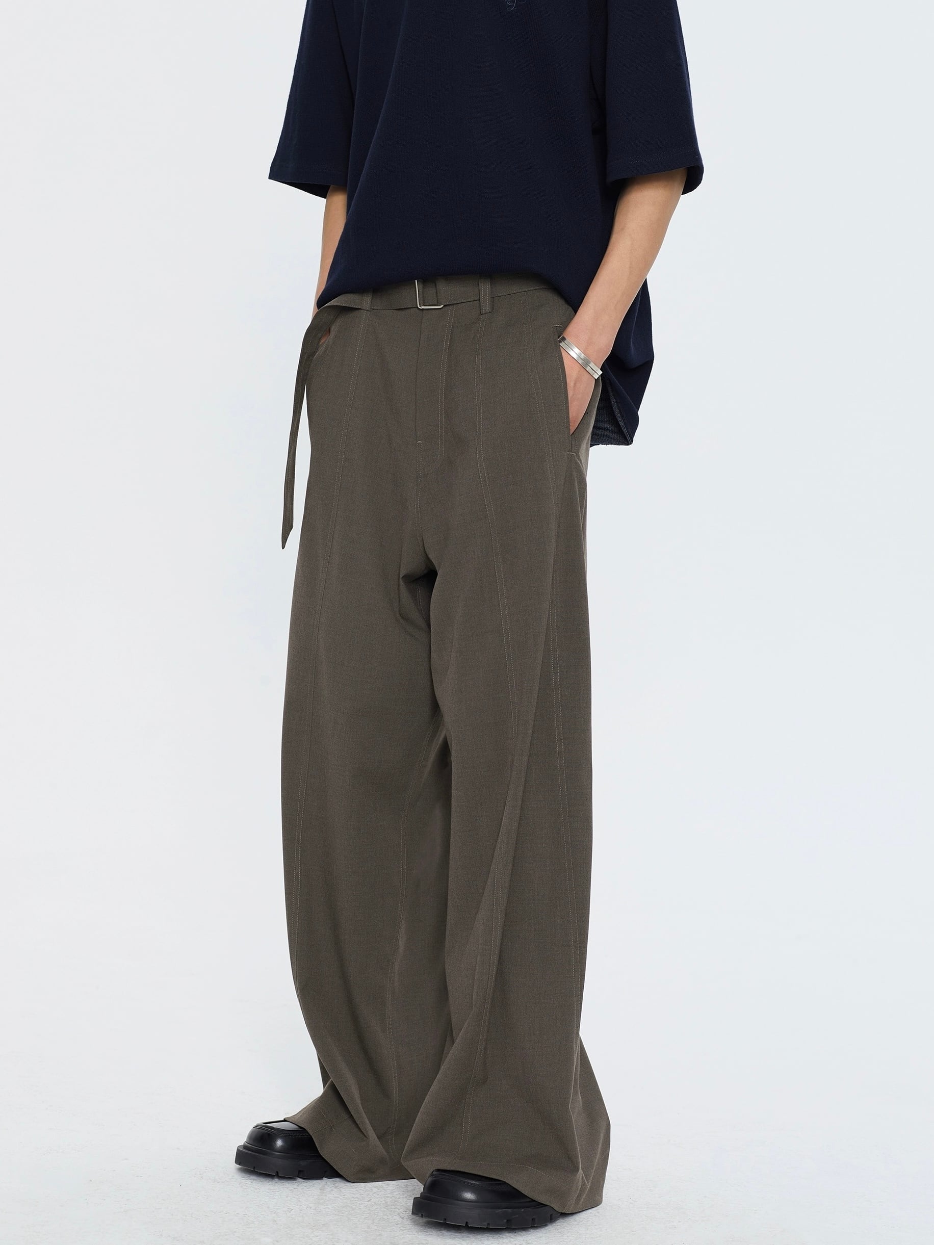 Belted Wide Legs Slacks | MODE SPACE