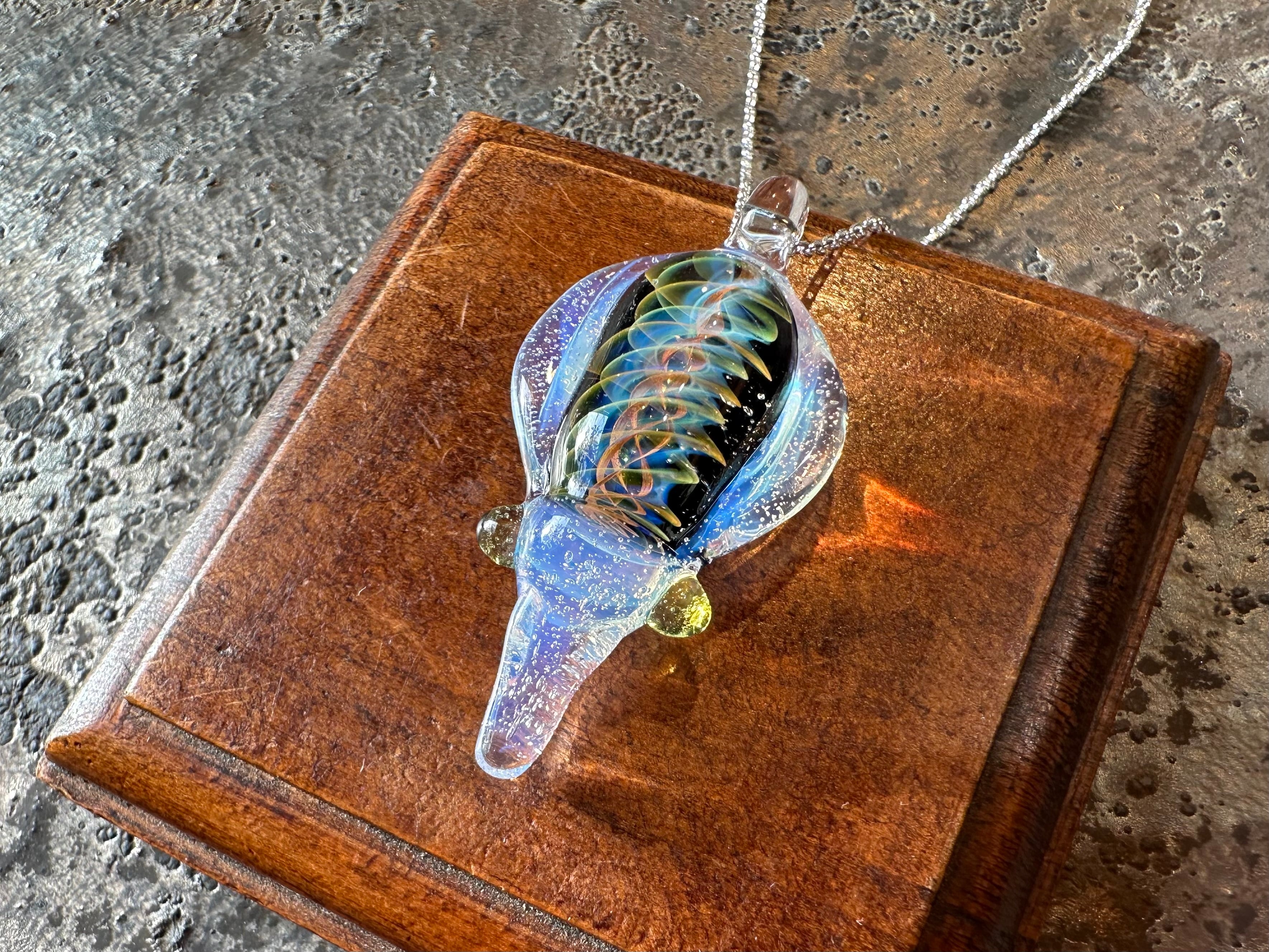 深海の海月】 | GuruGuruGlass