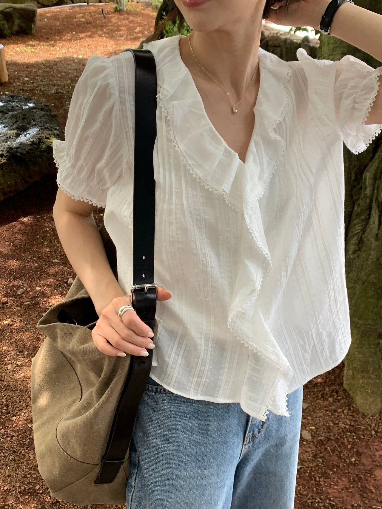 (予約) verveine / Lou Frill Pintuck Blouse