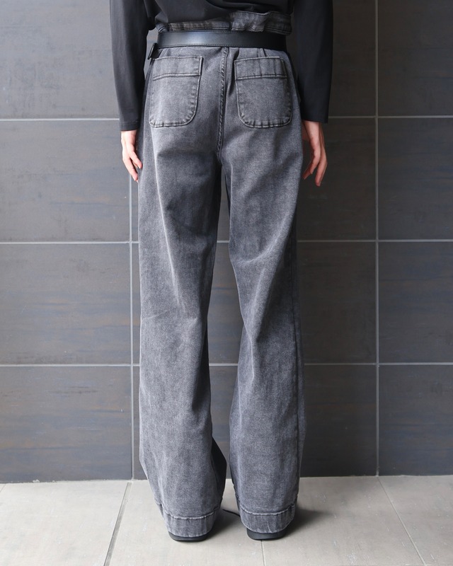 front pocket wide straight denim