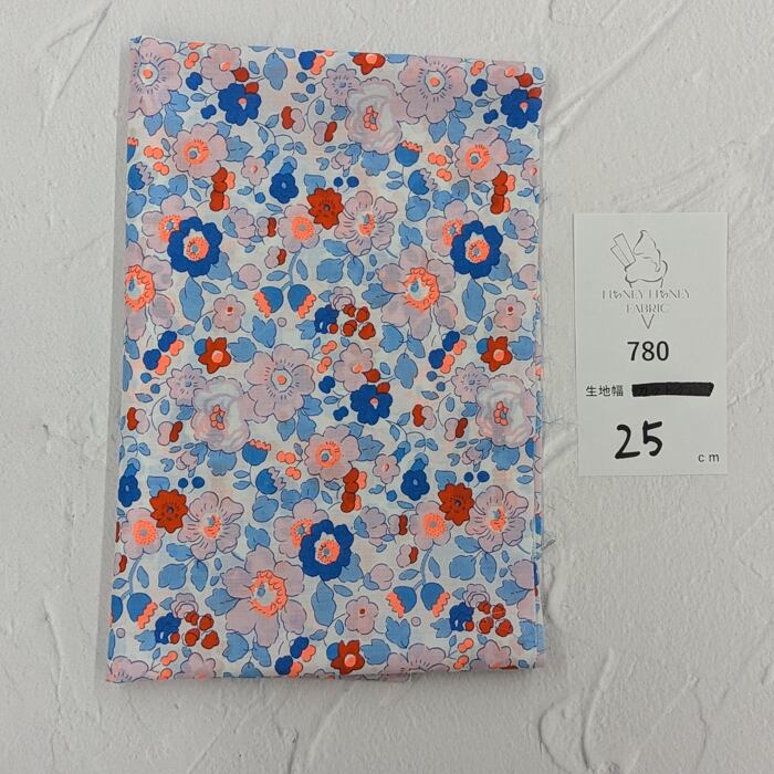 《780》◆輸入 リバティ LIBERTY タナローン カットクロス ハギレ