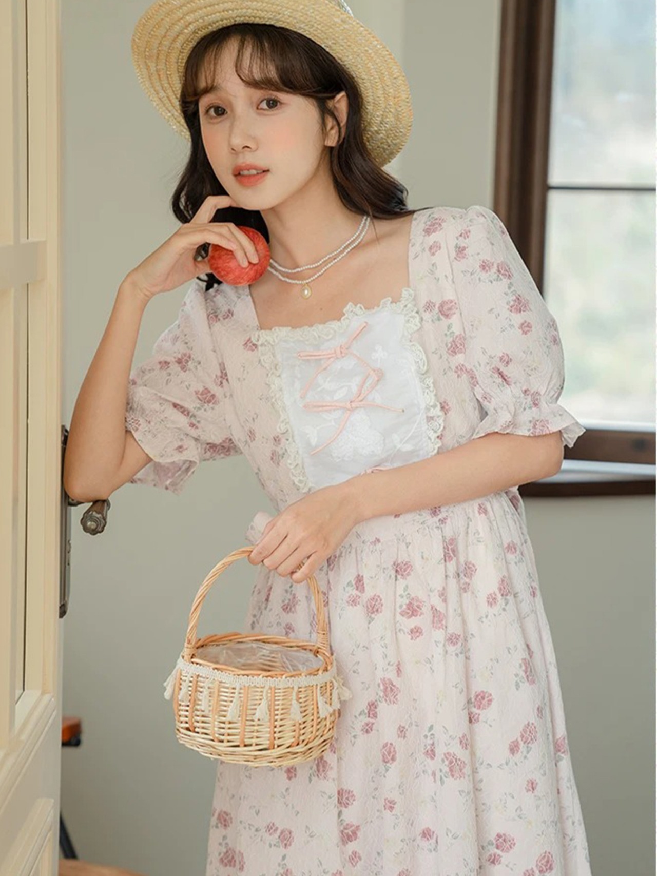 【0025】Frilled Ribbon Cute A-Line Short Sleeve Dress