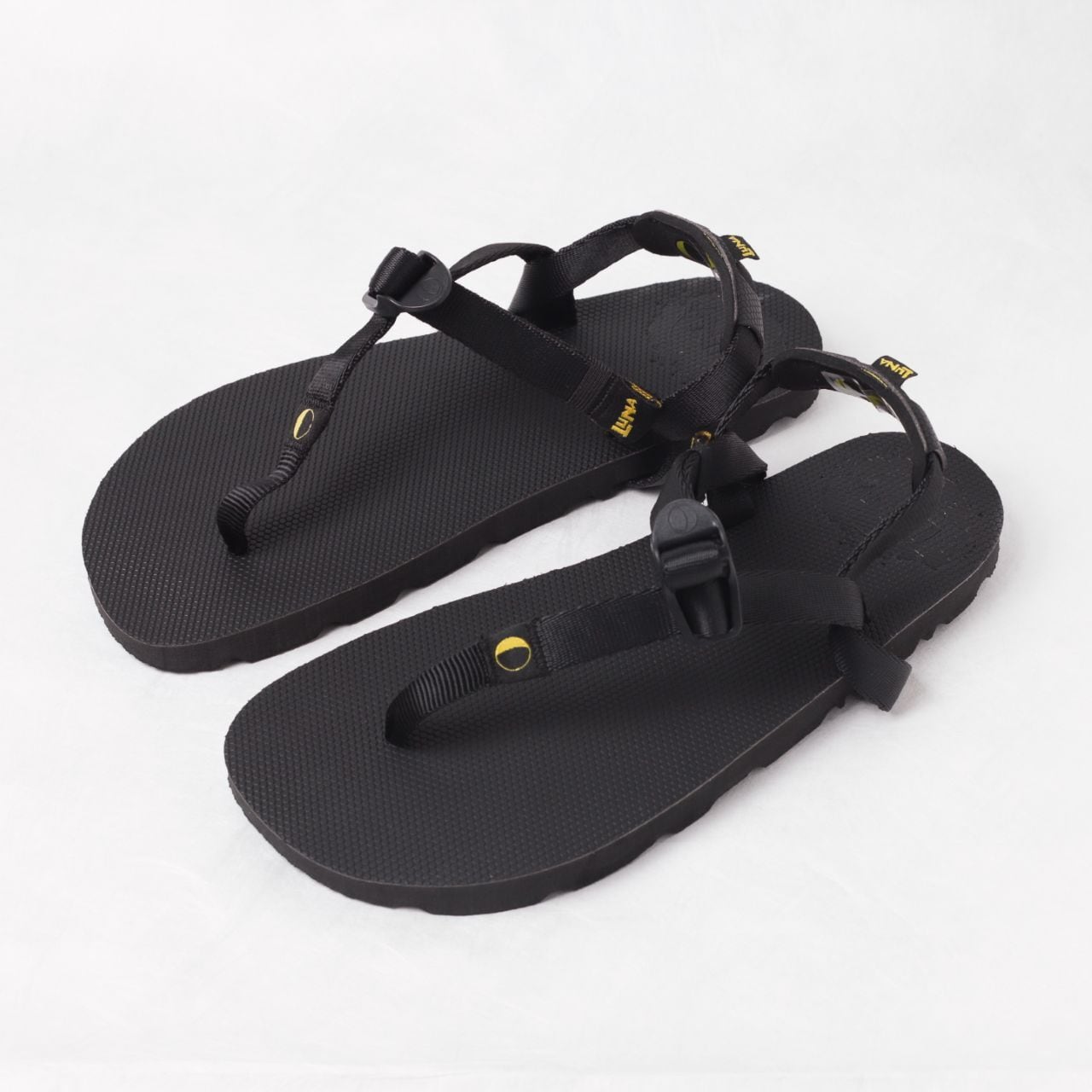 Luna Sandals / Oso Flaco Retro | mujina shouten | 糸島のハイキング