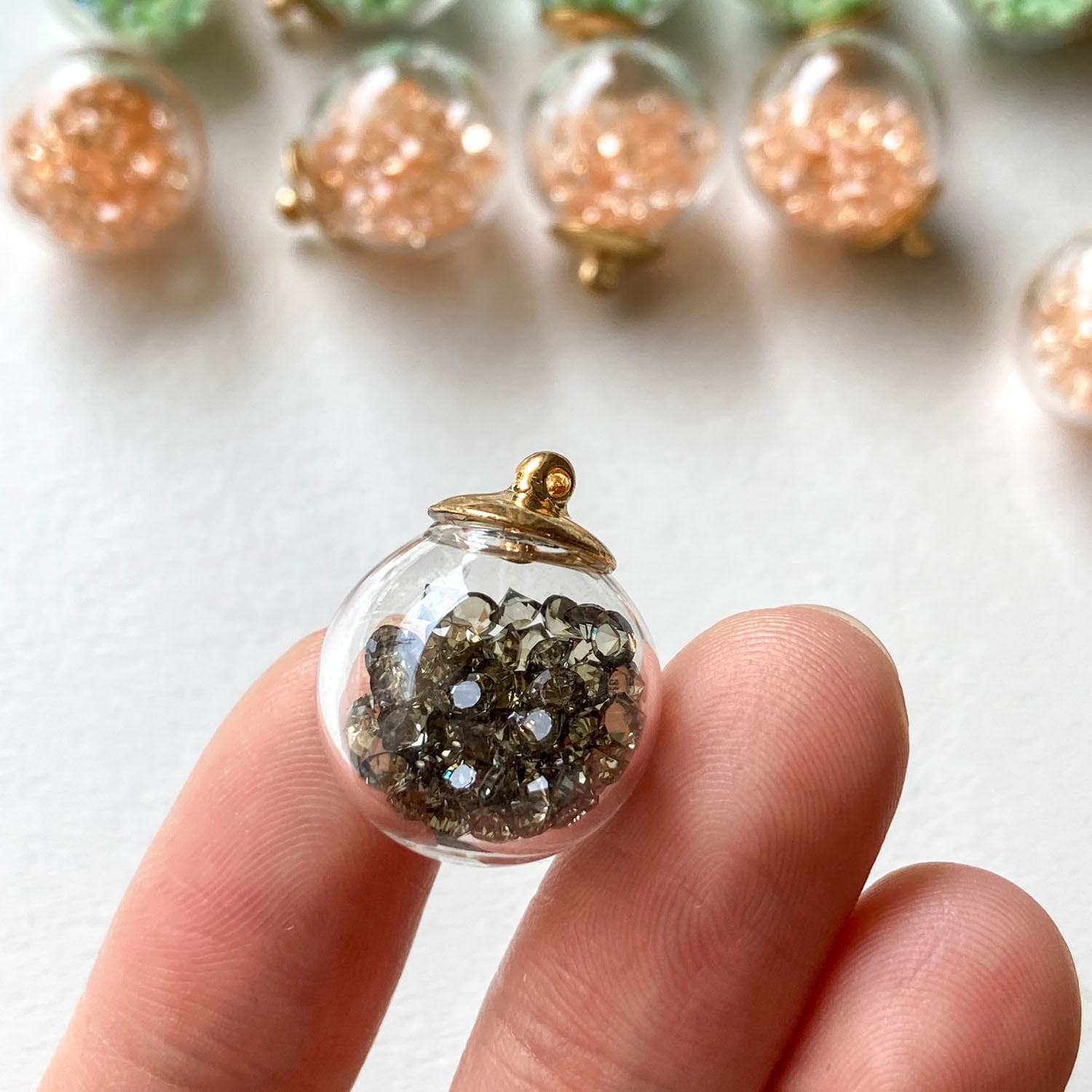 再入荷〉ガラスドームチャーム | Dua-アクセサリーパーツショップ