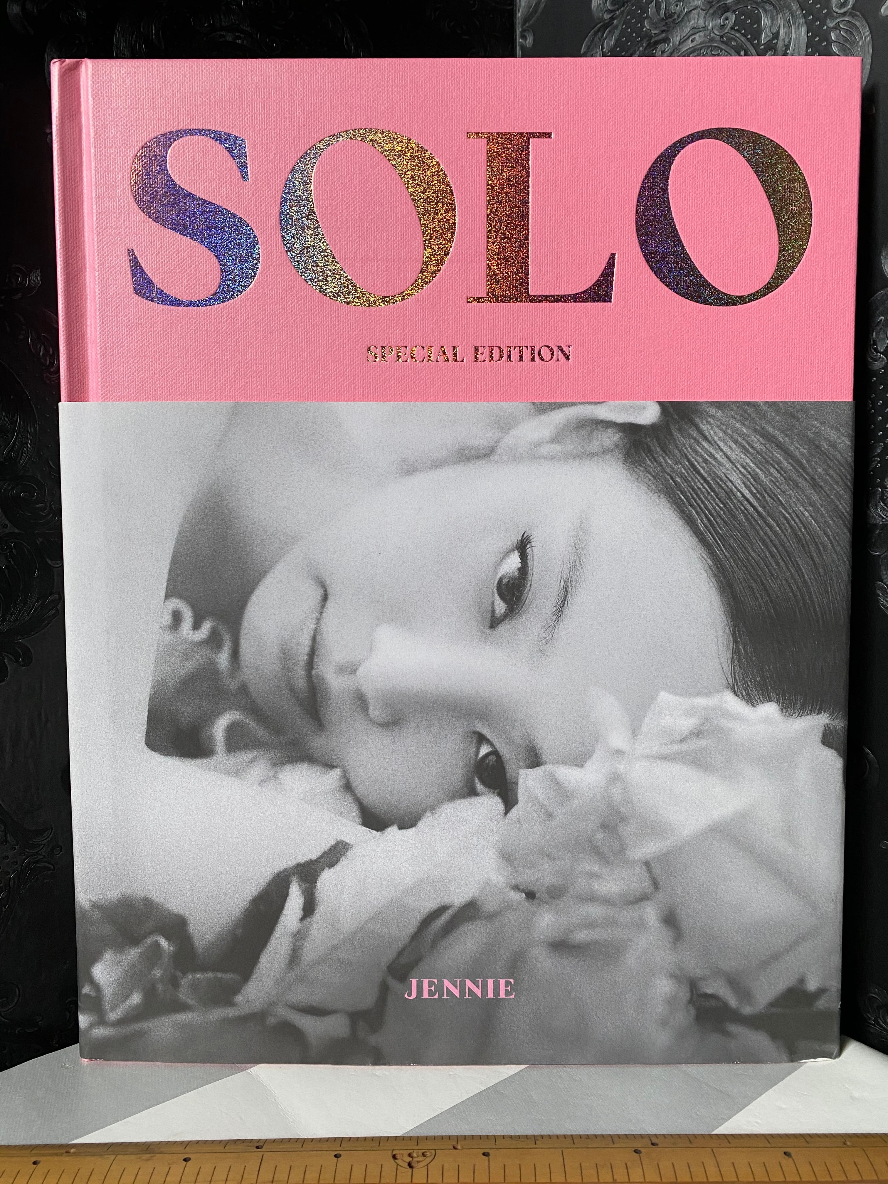 Jennie Solo Special Edition
