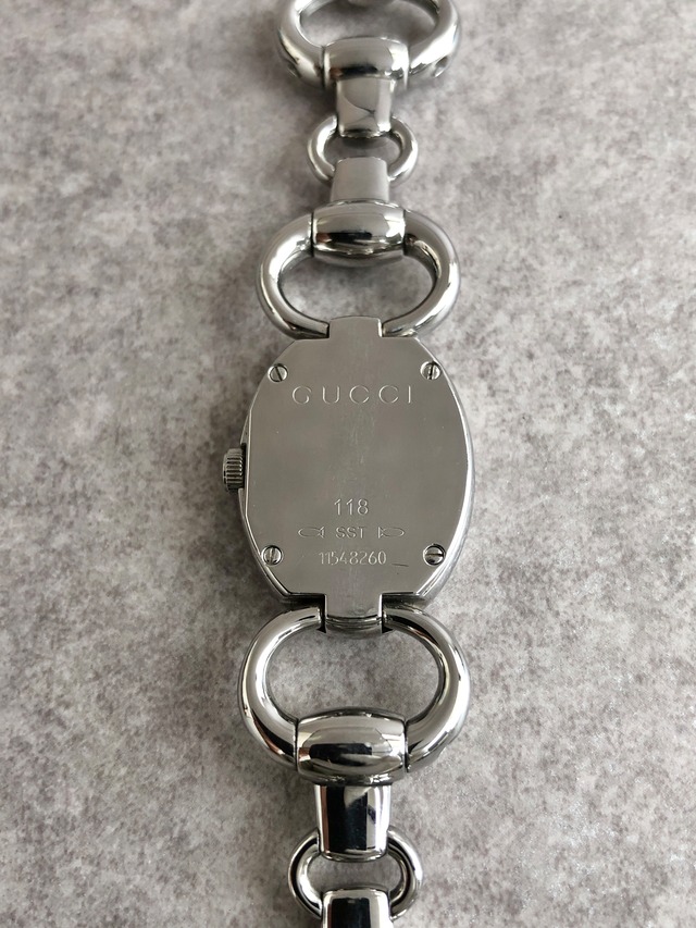 GUCCI グッチ トルヴォーニ 腕時計 シルバー ホースビット ステンレススチール クォーツ YA118501 118 vintage ヴィンテージ オールド vbkz3t