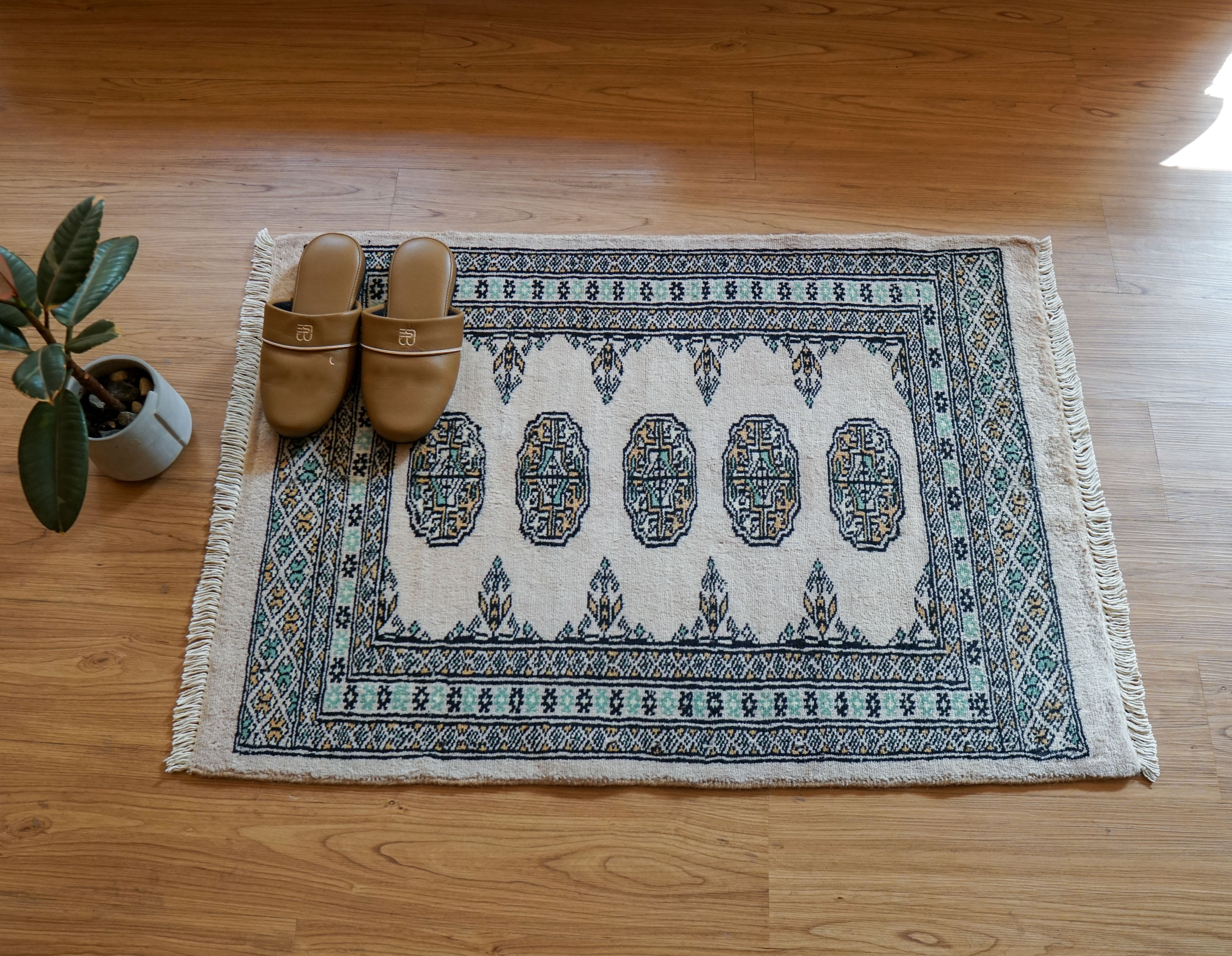 131×89cm【手織りマシュワニキリム】 | Decorworks