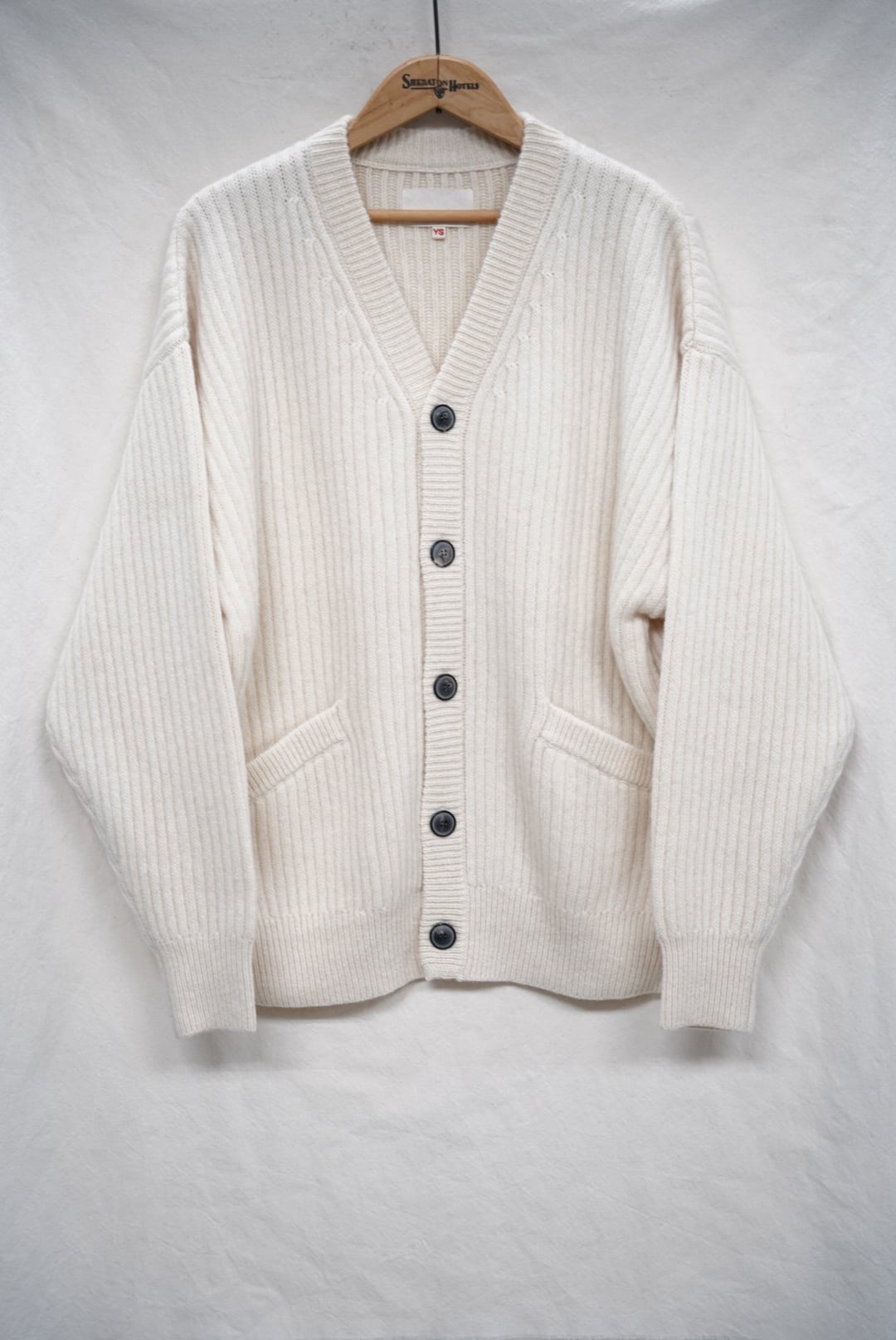 YOKO SAKAMOTO / YAK KNIT CARDIGANWHITE   THE MODERN AGE