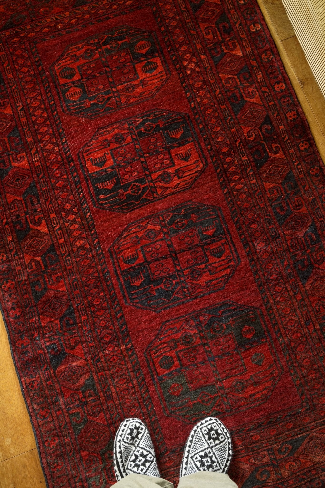 2307-Semi Antique Turkmen rug | 手織りのヴィンテージラグ専門店