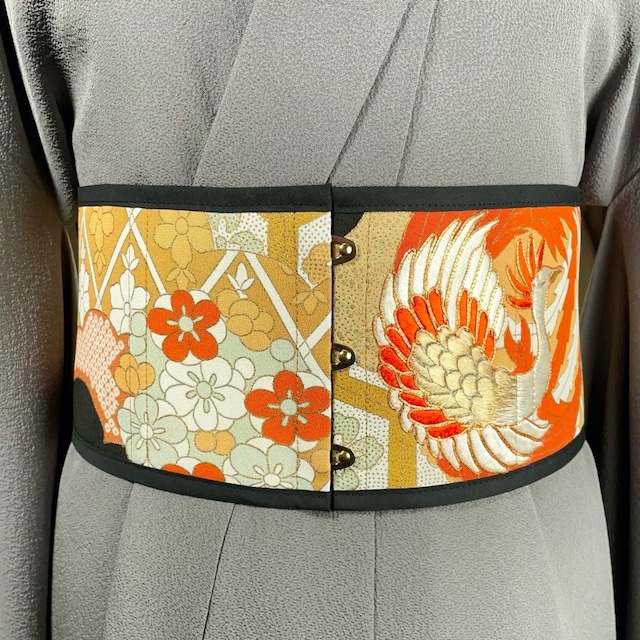 コルセット帯（鳳凰・黒留袖より制作）Corset Obi(Phoenix・Made of Kurotomesode Kimono)