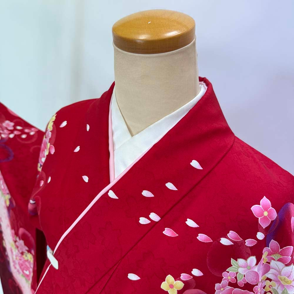 二尺袖 単品 卒業式着物 赤 裄68.5cm Lサイズ 袴用着物 化繊 中古 4527