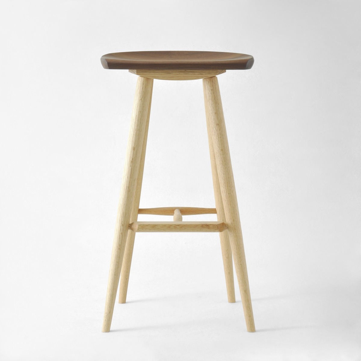 ムーンカウンタースツール Moon counter stool | 飛騨高山 家具工房 