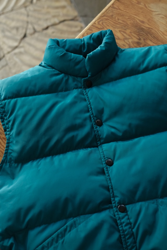 Utah/90's "LAND'S END" down vest