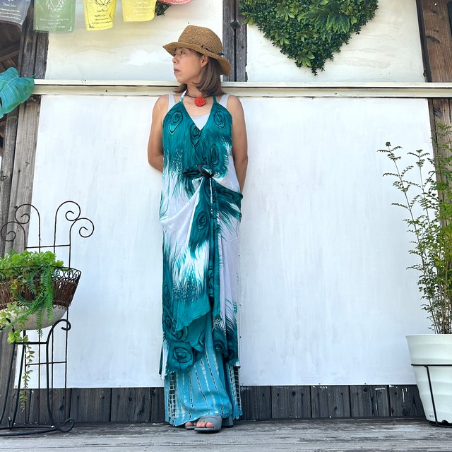 フェザーキャミワンピース